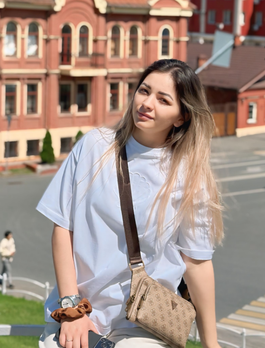 Супрун Елена